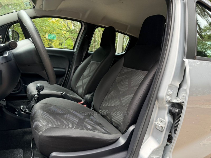 MOBI 1.0 8V EVO FLEX LIKE. MANUAL - 2024 - DOIS IRMãOS