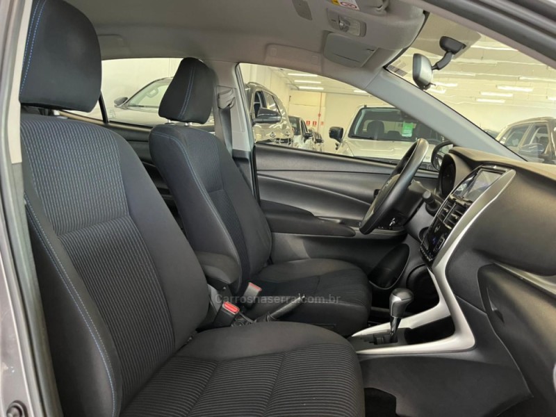 YARIS 1.5 16V FLEX SEDAN XL PLUS TECH MULTIDRIVE3 - 2022 - BENTO GONçALVES