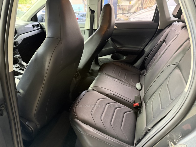 POLO 1.0 170 TSI 12V HIGHLINE FLEX 4P AUTOMÁTICO - 2024 - CAXIAS DO SUL