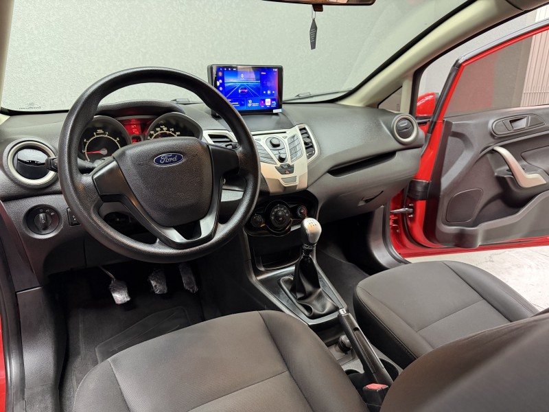 FIESTA 1.6 SE SEDAN 16V FLEX 4P MANUAL - 2012 - CAXIAS DO SUL
