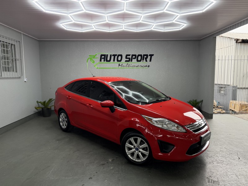 FIESTA 1.6 SE SEDAN 16V FLEX 4P MANUAL - 2012 - CAXIAS DO SUL