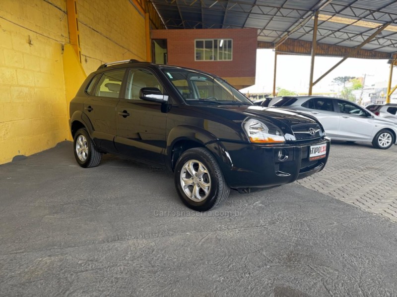 TUCSON 2.0 MPFI GLS 16V 143CV 2WD FLEX 4P AUTOMÁTICO - 2016 - CAXIAS DO SUL