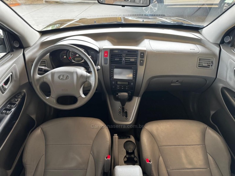 TUCSON 2.0 MPFI GLS 16V 143CV 2WD FLEX 4P AUTOMÁTICO - 2016 - CAXIAS DO SUL