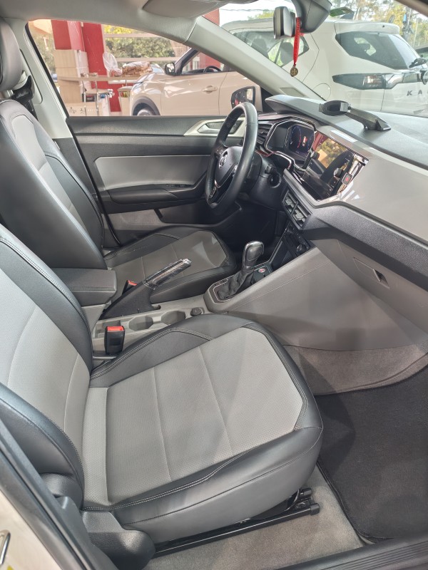 POLO 1.0	200 TSI HIGHLINE AUTOMÁTICO  - 2019 - FARROUPILHA