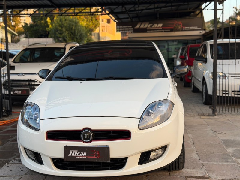 BRAVO 1.8 SPORTING 16V FLEX 4P MANUAL - 2013 - CAXIAS DO SUL