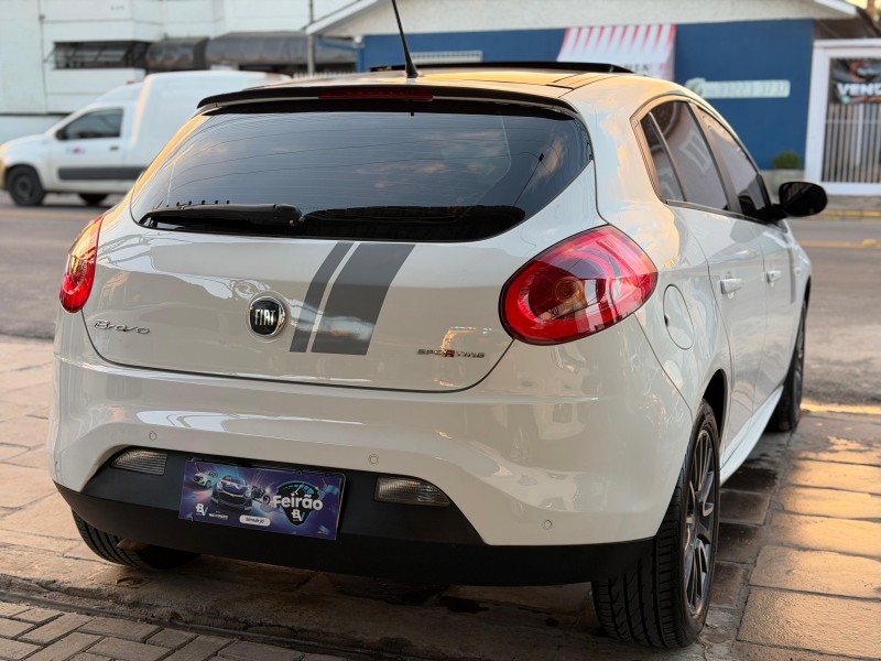 BRAVO 1.8 SPORTING 16V FLEX 4P MANUAL - 2013 - CAXIAS DO SUL