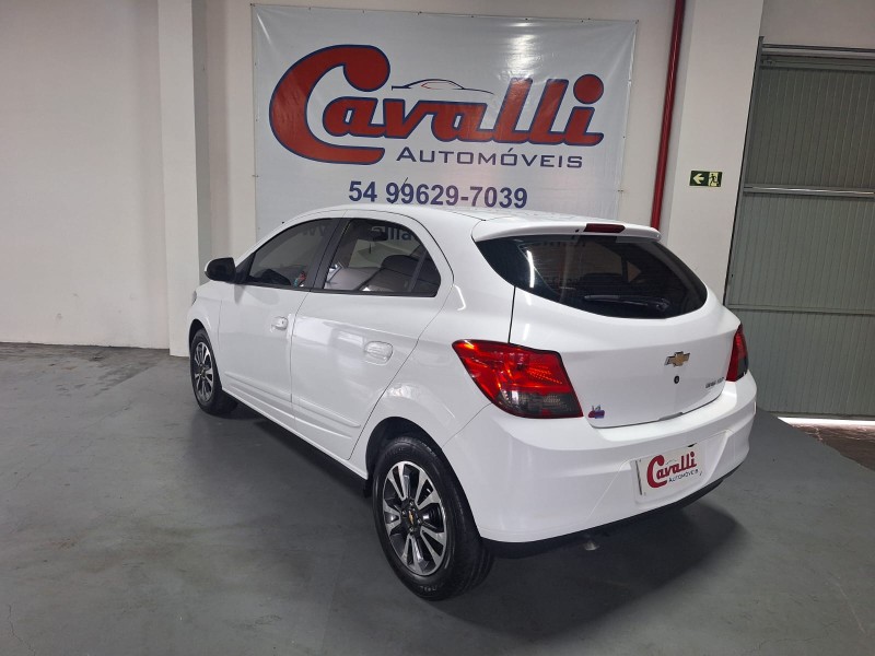 ONIX 1.4 MPFI LTZ 8V FLEX 4P MANUAL - 2016 - CAXIAS DO SUL
