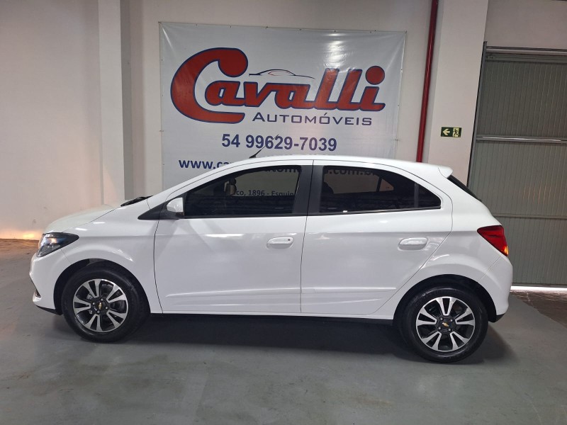 ONIX 1.4 MPFI LTZ 8V FLEX 4P MANUAL - 2016 - CAXIAS DO SUL