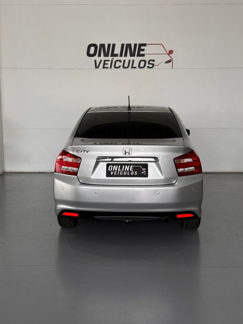 CITY 1.5 LX 16V FLEX 4P MANUAL - 2013 - FARROUPILHA