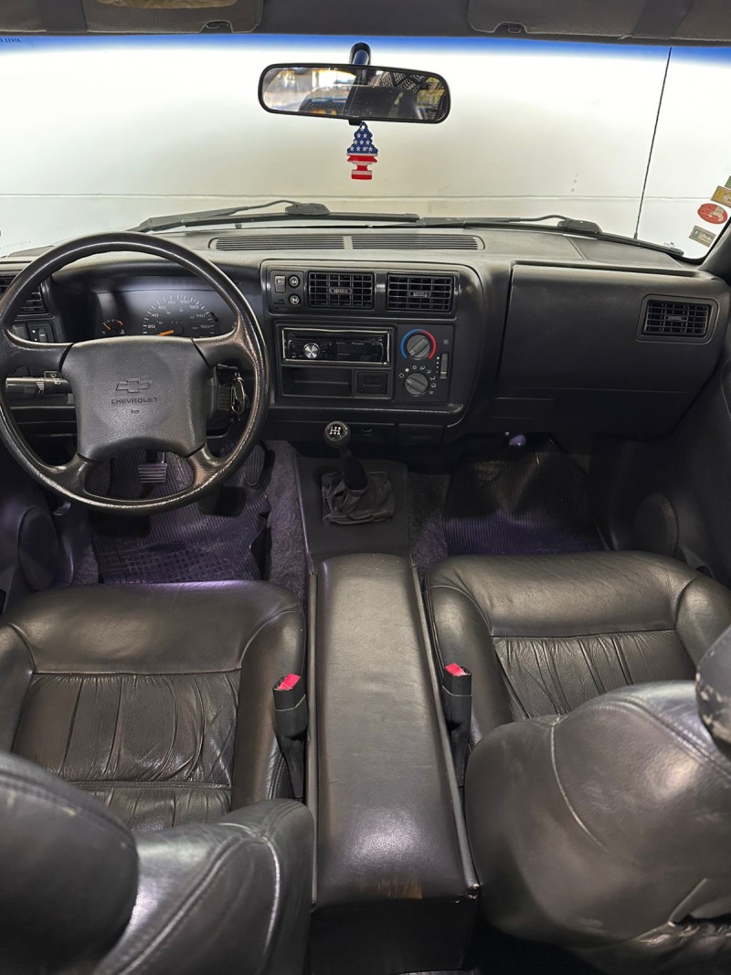 S10 2.5 DELUXE 4X4 CD 8V DIESEL 4P MANUAL - 2000 - FARROUPILHA