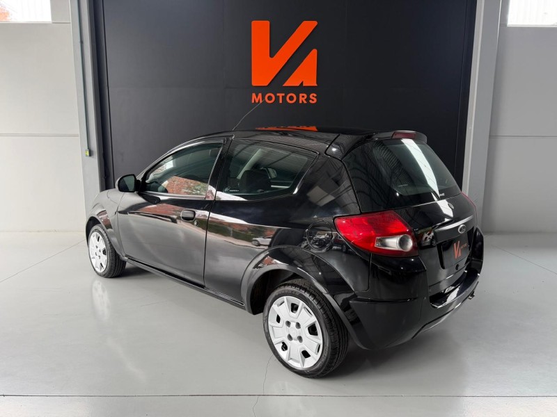 KA 1.0 MPI CLASS 8V FLEX 2P MANUAL - 2011 - CARLOS BARBOSA