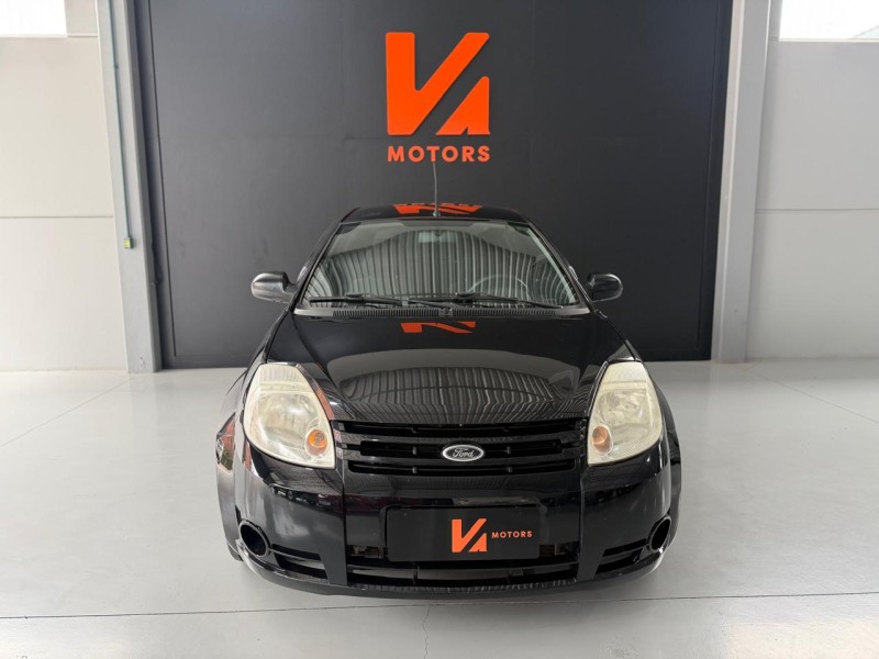 KA 1.0 MPI CLASS 8V FLEX 2P MANUAL - 2011 - CARLOS BARBOSA