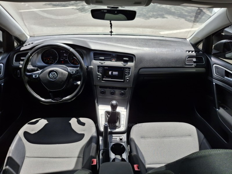 GOLF 1.0 TSI COMFORTLINE 12V TOTAL FLEX 4P MANUAL - 2017 - FARROUPILHA
