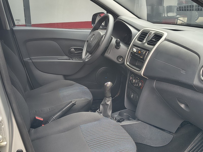 LOGAN 1.0 AUTHENTIQUE 12V FLEX 4P MANUAL - 2018 - CAXIAS DO SUL