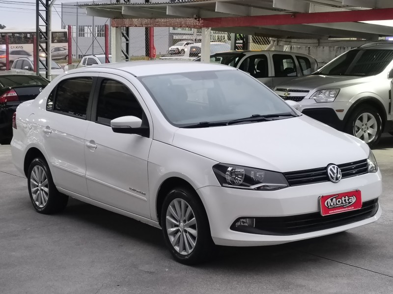 VOYAGE 1.0 MI COMFORTLINE 8V FLEX 4P MANUAL - 2015 - CAXIAS DO SUL