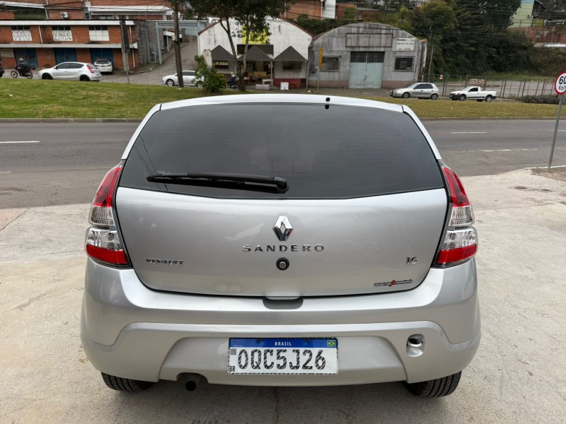 SANDERO 1.6 EXPRESSION 16V FLEX 4P MANUAL - 2014 - CAXIAS DO SUL
