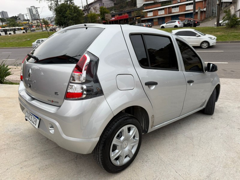SANDERO 1.6 EXPRESSION 16V FLEX 4P MANUAL - 2014 - CAXIAS DO SUL