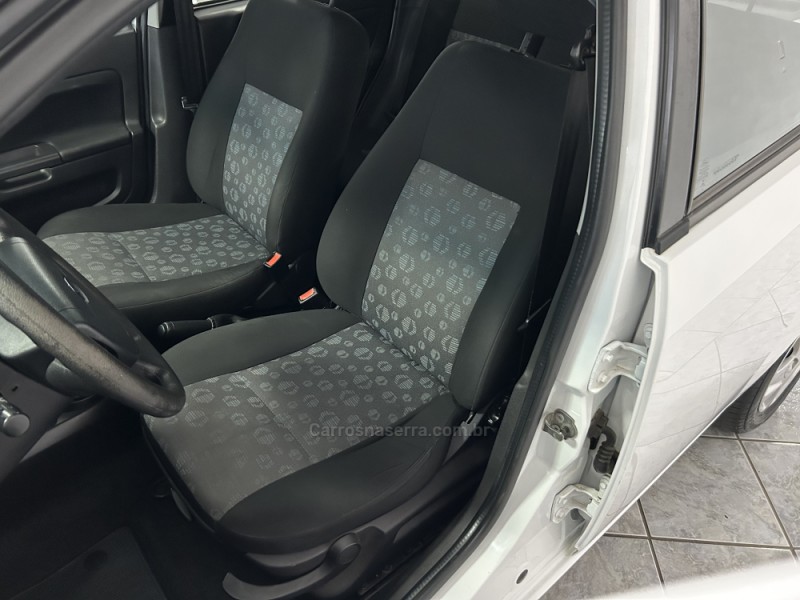 FIESTA 1.0 MPI CLASS 8V FLEX 4P MANUAL - 2013 - NOVA PRATA