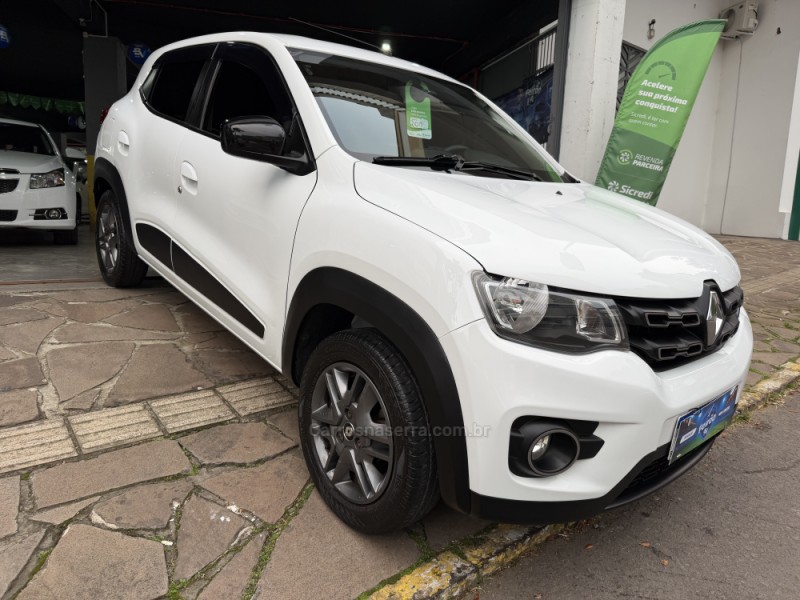 KWID 1.0 12V SCE FLEX INTENSE MANUAL - 2019 - BENTO GONçALVES