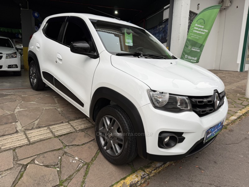 KWID 1.0 12V SCE FLEX INTENSE MANUAL - 2019 - BENTO GONçALVES