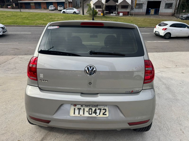 FOX 1.0 MI TRENDLINE 8V FLEX 4P MANUAL - 2013 - CAXIAS DO SUL
