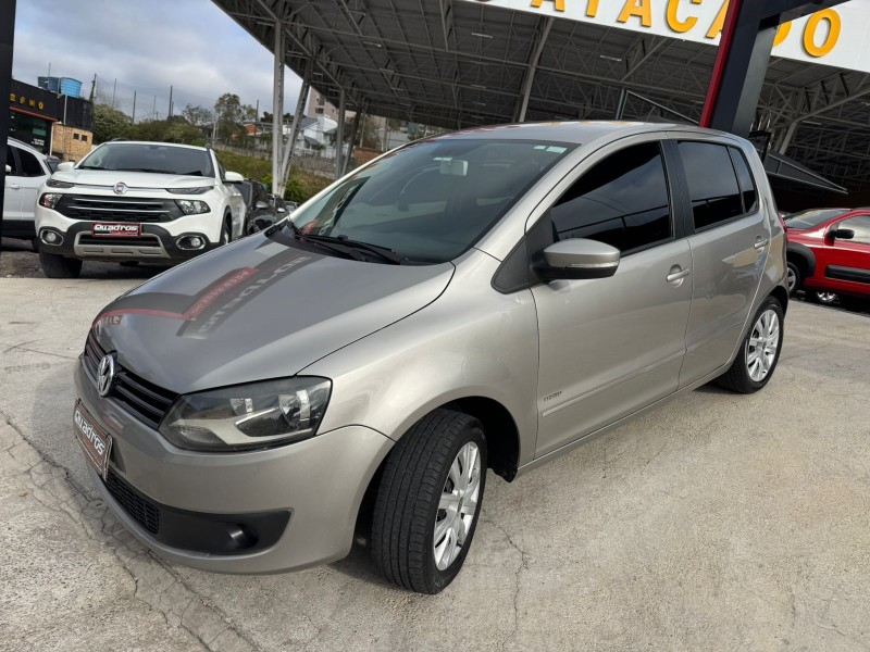 FOX 1.0 MI TRENDLINE 8V FLEX 4P MANUAL - 2013 - CAXIAS DO SUL