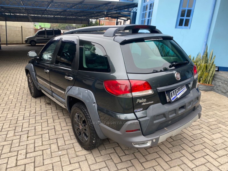 PALIO 1.8 MPI ADVENTURE LOCKER WEEKEND 8V FLEX 4P MANUAL - 2009 - CANELA