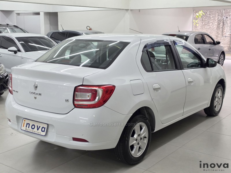 LOGAN 1.6 DYNAMIQUE 8V FLEX 4P MANUAL - 2015 - NOVO HAMBURGO