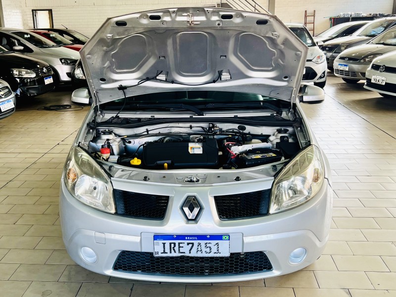 SANDERO 1.0 EXPRESSION 16V FLEX 4P MANUAL - 2011 - CAXIAS DO SUL