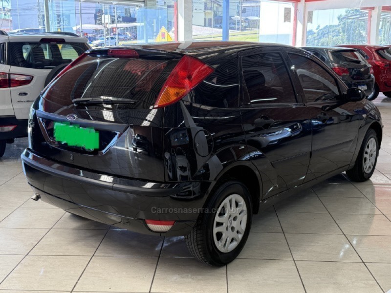 FOCUS 1.6 GL 8V FLEX 4P MANUAL - 2009 - BENTO GONçALVES