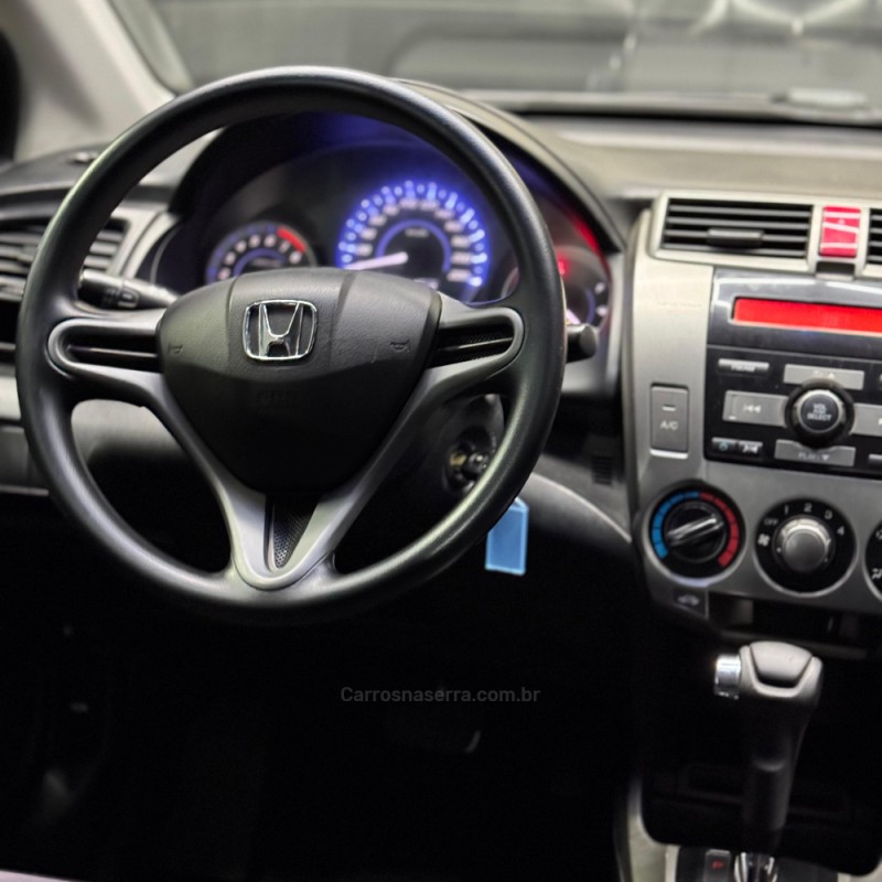 CITY 1.5 LX 16V FLEX 4P AUTOMÁTICO - 2013 - ESTâNCIA VELHA
