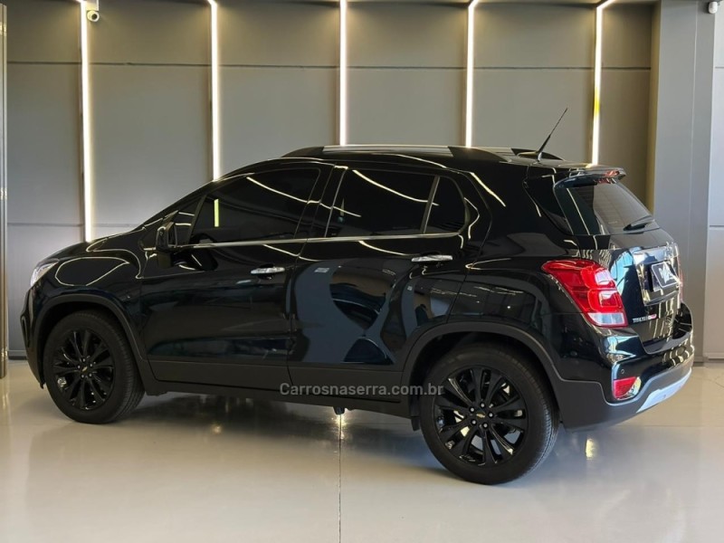 TRACKER 1.4 16V TURBO FLEX LTZ AUTOMÁTICO - 2017 - SAPIRANGA