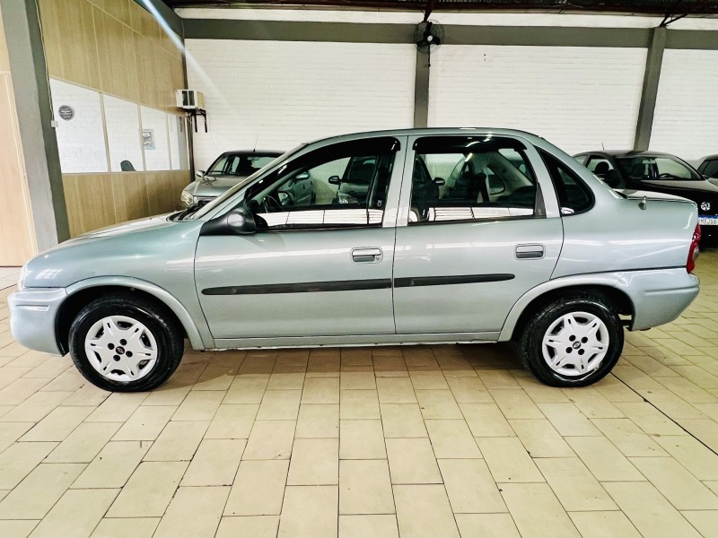 CORSA 1.0 MPFI CLASSIC SEDAN 8V GASOLINA 4P MANUAL - 2003 - CAXIAS DO SUL