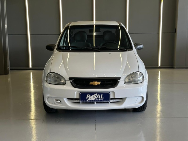 CLASSIC 1.0 VHC LIFE 8V FLEX 4P MANUAL - 2010 - SAPIRANGA
