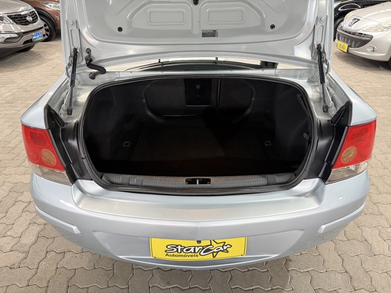 VECTRA 2.0 MPFI ELEGANCE 8V FLEX 4P AUTOMÁTICO - 2006 - CAXIAS DO SUL