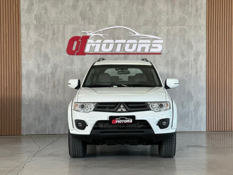 PAJERO DAKAR 3.2 HPE S 4X4 7 LUGARES 16V TURBO INTERCOOLER DIESEL 4P AUTOMÁTICO - 2016 - NOVO HAMBURGO