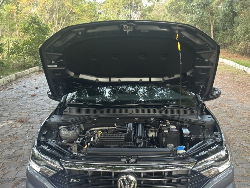 JETTA 1.4 R-LINE 250 16V TSI FLEX 4P AUTOMÁTICO - 2020 - NOVA PRATA