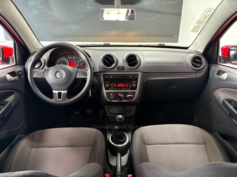 VOYAGE 1.0 I TREND 16V FLEX 4P MANUAL - 2013 - CAMPINAS DO SUL