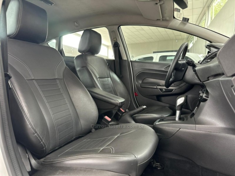 FIESTA 1.6 TITANIUM HATCH 16V FLEX 4P AUTOMÁTICO - 2016 - NOVO HAMBURGO