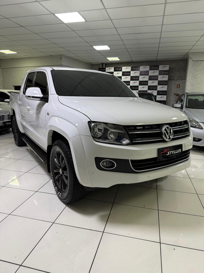 AMAROK 2.0 HIGHLINE 4X4 CD 16V TURBO INTERCOOLER DIESEL 4P AUTOMÁTICO - 2014 - ESTâNCIA VELHA