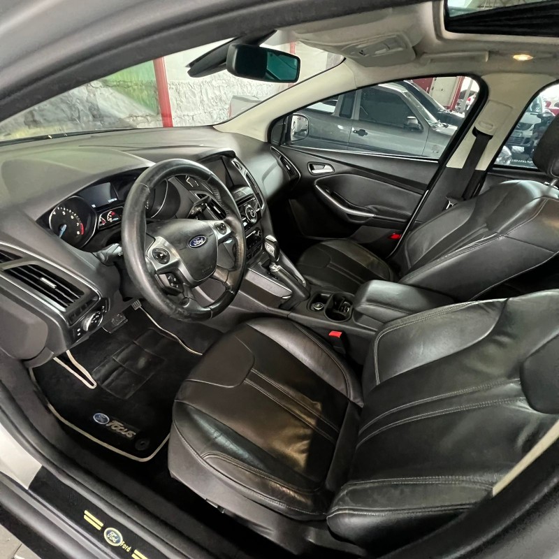 FOCUS 2.0 TITANIUM 16V FLEX 4P AUTOMÁTICO - 2015 - CAXIAS DO SUL