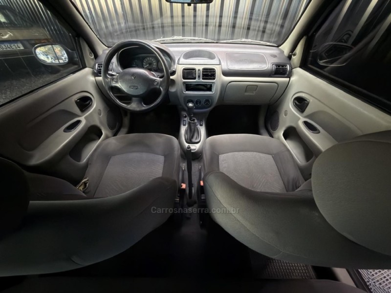 CLIO 1.0 AUTHENTIQUE 16V GASOLINA 4P MANUAL - 2003 - CAXIAS DO SUL