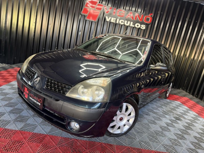CLIO 1.0 AUTHENTIQUE 16V GASOLINA 4P MANUAL - 2003 - CAXIAS DO SUL