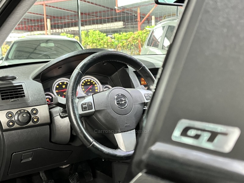 VECTRA 2.0 SFI GT HATCH 8V FLEX 4P MANUAL - 2008 - CAXIAS DO SUL