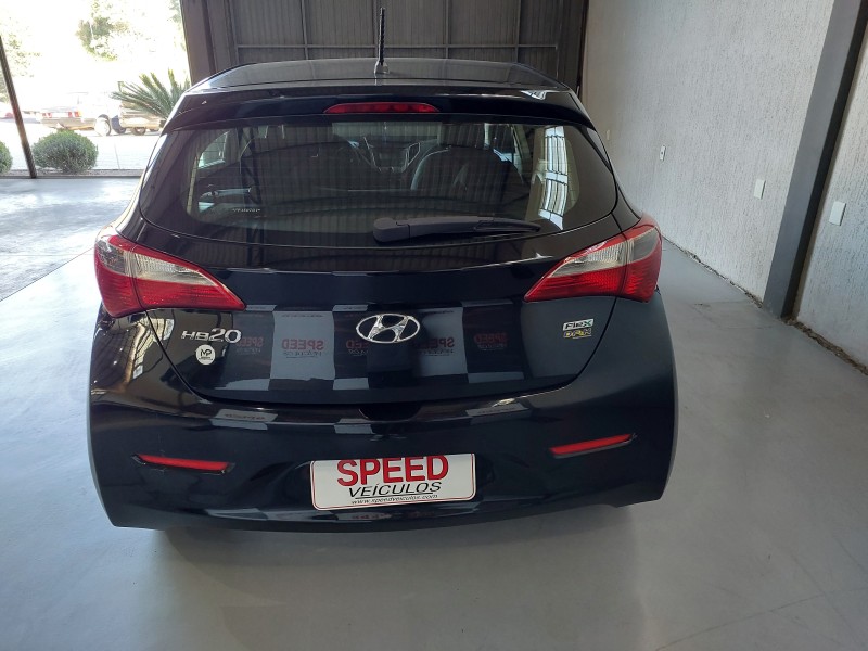 HB20 1.0 COMFORT 12V FLEX 4P MANUAL - 2015 - SãO SEBASTIãO DO CAí