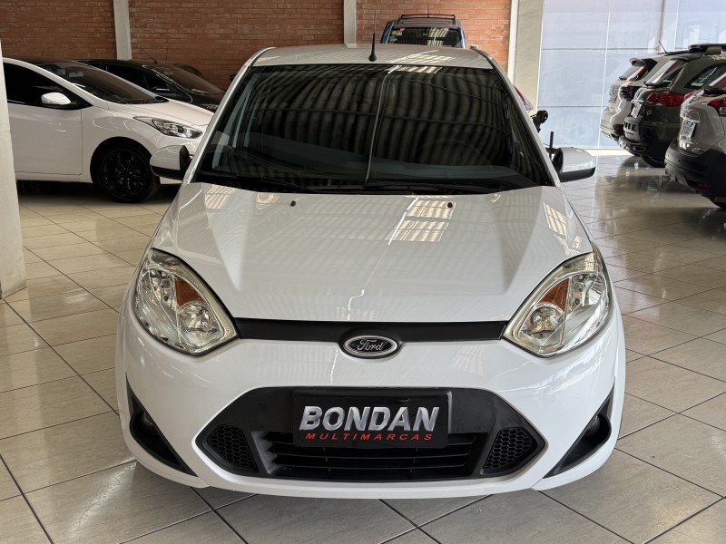 FIESTA 1.6 ROCAM HATCH 8V FLEX 4P MANUAL - 2014 - FARROUPILHA