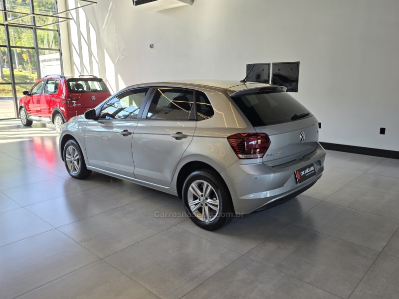 POLO 1.0 200 TSI COMFORTLINE AUTOMÁTICO - 2021 - BENTO GONçALVES
