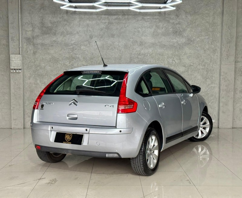 C4 2.0 EXCLUSIVE 16V FLEX 4P MANUAL - 2012 - CAXIAS DO SUL