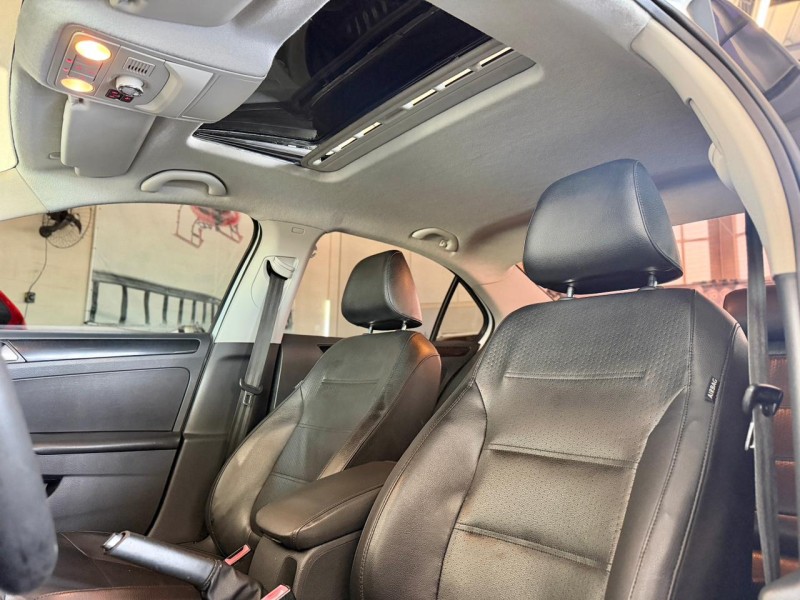 JETTA 2.0 COMFORTLINE FLEX 4P TIPTRONIC - 2014 - CAXIAS DO SUL