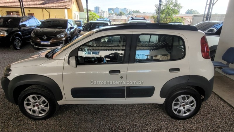 UNO 1.0 WAY 8V FLEX 4P MANUAL - 2011 - CAXIAS DO SUL